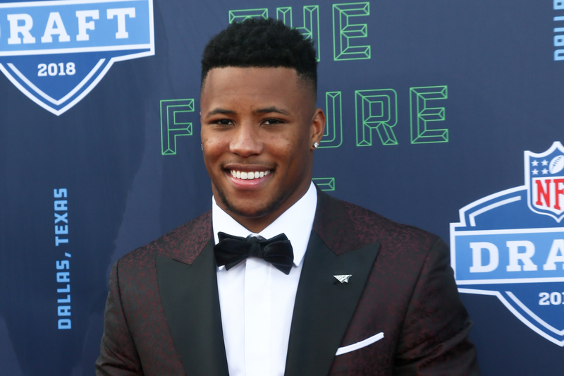 Saquon Barkley Gives Tickets to Young Fan Who Got Snubbed by Demarcus ...