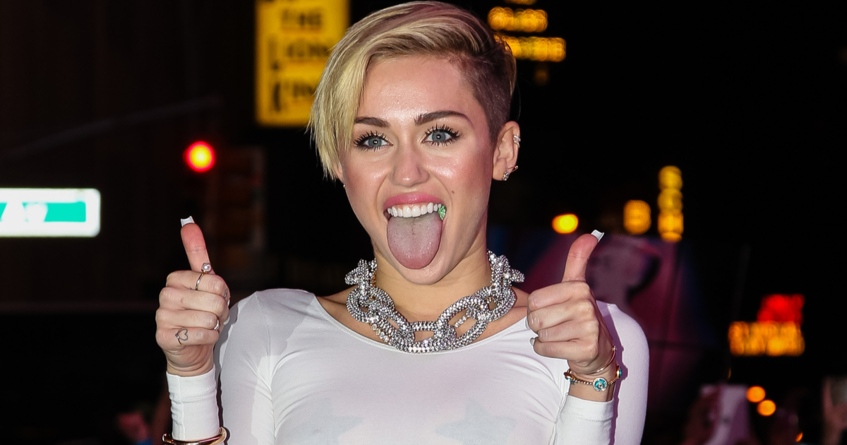 Miley Cyrus Announces First Ever Live Album ‘attention Miley Live Wvbw Fm